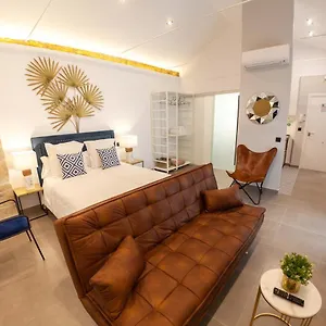 https://vitores-boutique-apartamentos-rincon-del-regidor.es-andalucia.com
